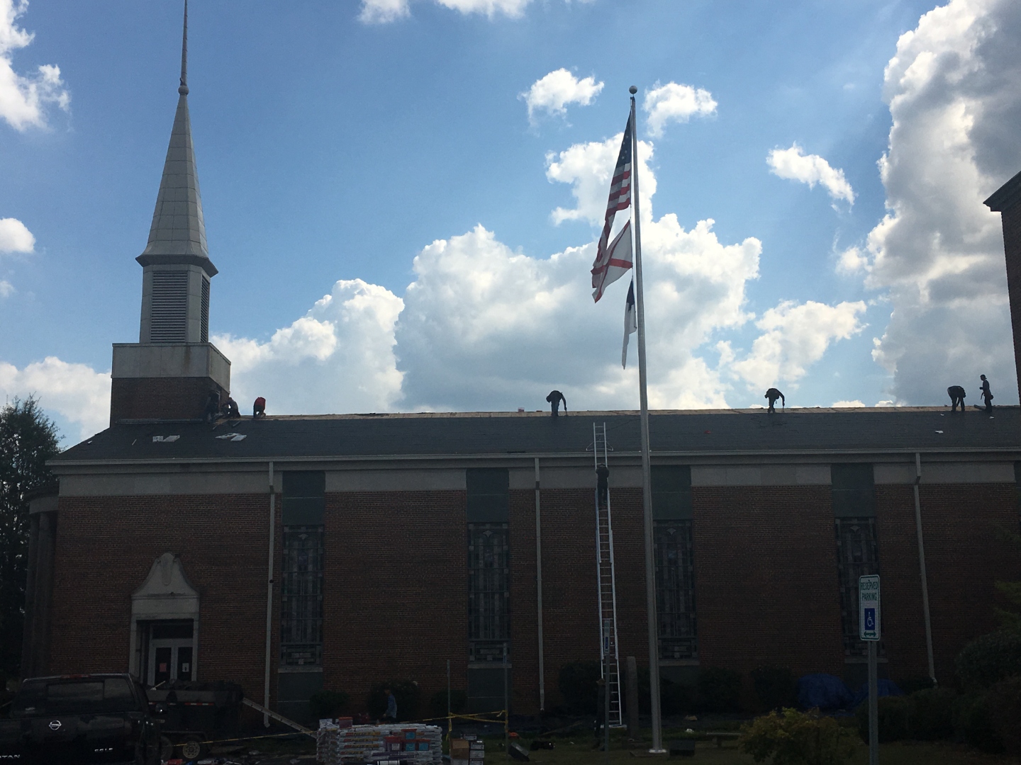 Pleasant Ridge Baptist Church — crew on roofline